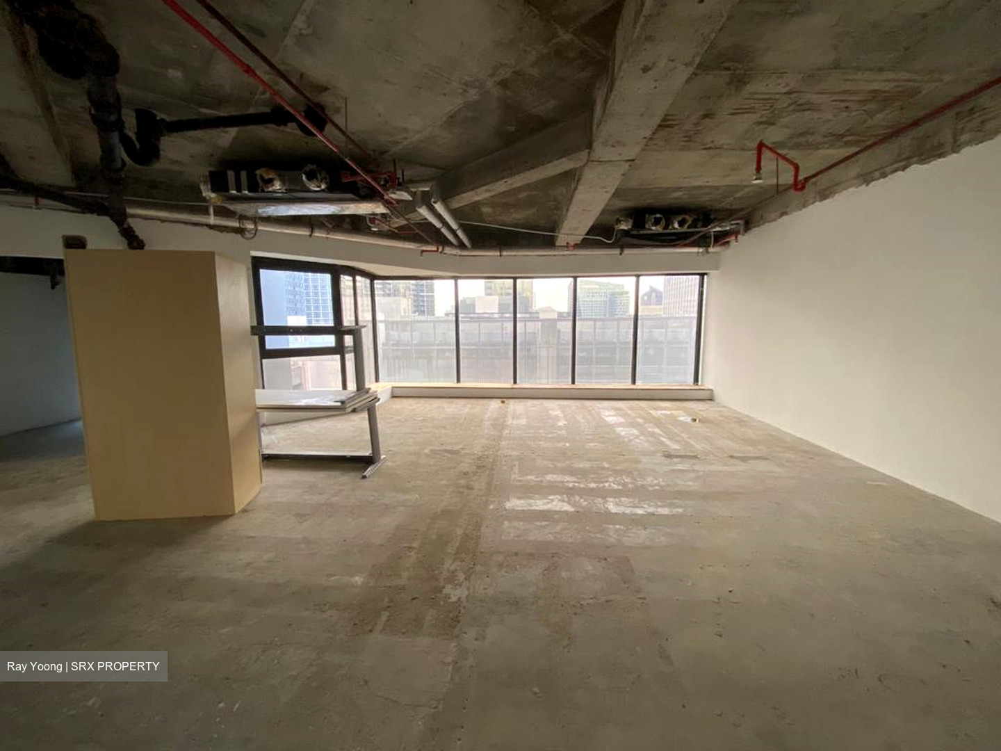 Tong Building (D9), Office #628390461